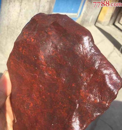江南百景图陨石陨铁之旅（探索神秘的陨石陨铁）