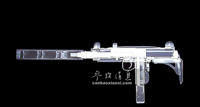 《以香肠派对冲锋枪排行榜》（掌握最强冲锋枪）